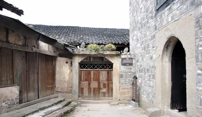 顾越荣膺“2021—2022年度上海市优秀企业家”光荣称号